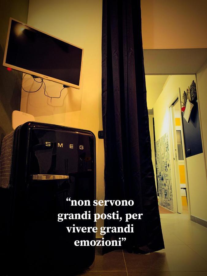 Bb Suonno - A 2 Passi Dalla Storia Naples Luaran gambar