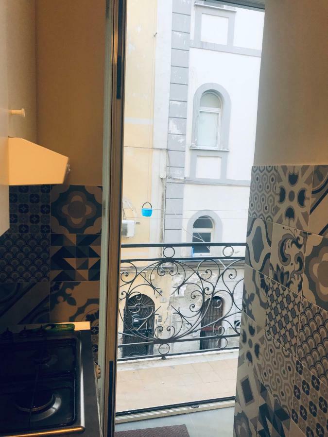 Bb Suonno - A 2 Passi Dalla Storia Naples Luaran gambar